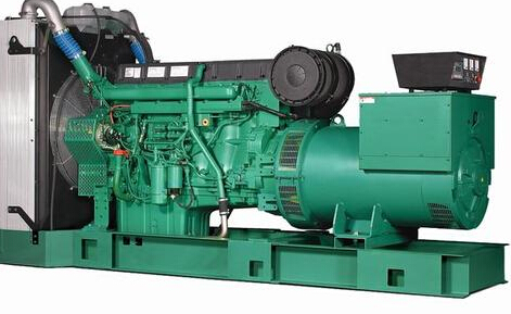 下城发电机除垢后需要用清水冲洗水冷式机油散热器几次？